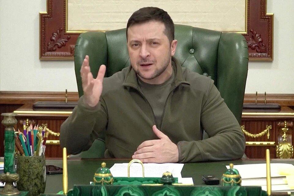 Владимира Зеленского послали в Zoom