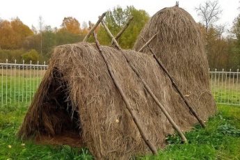 Гранит и сено: самый известный шалаш в мире